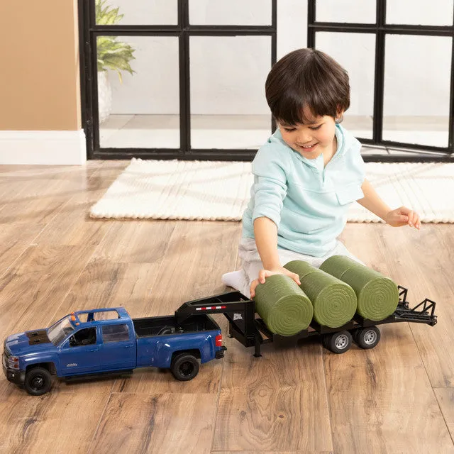 1:16 Big Farm Chevy Pickup and Trailer 47603