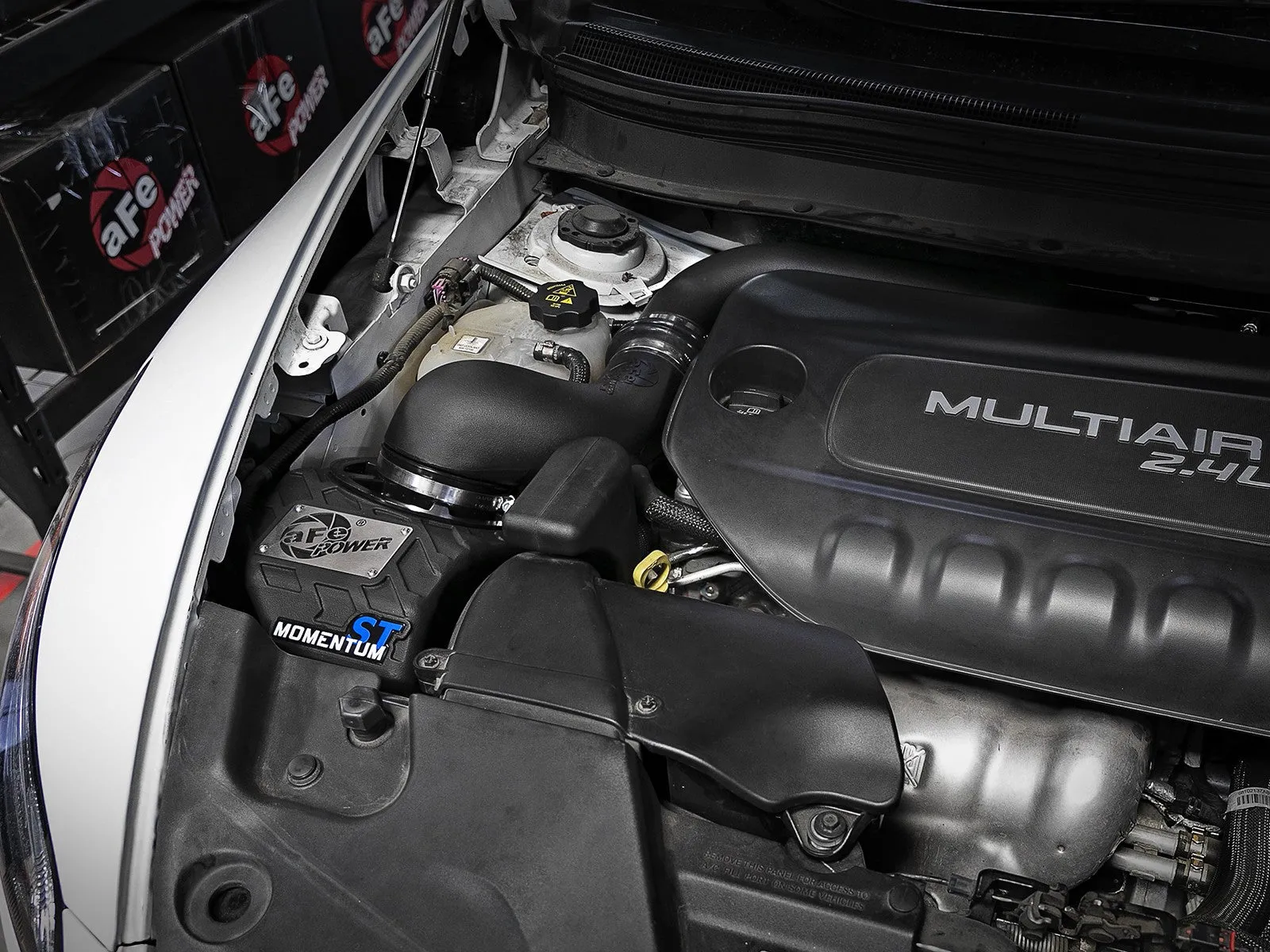 aFe Cold Air Intake Jeep Cherokee (KL) 2.4L (14-18) Momentum ST w/ Dry or Oiled Air Filter